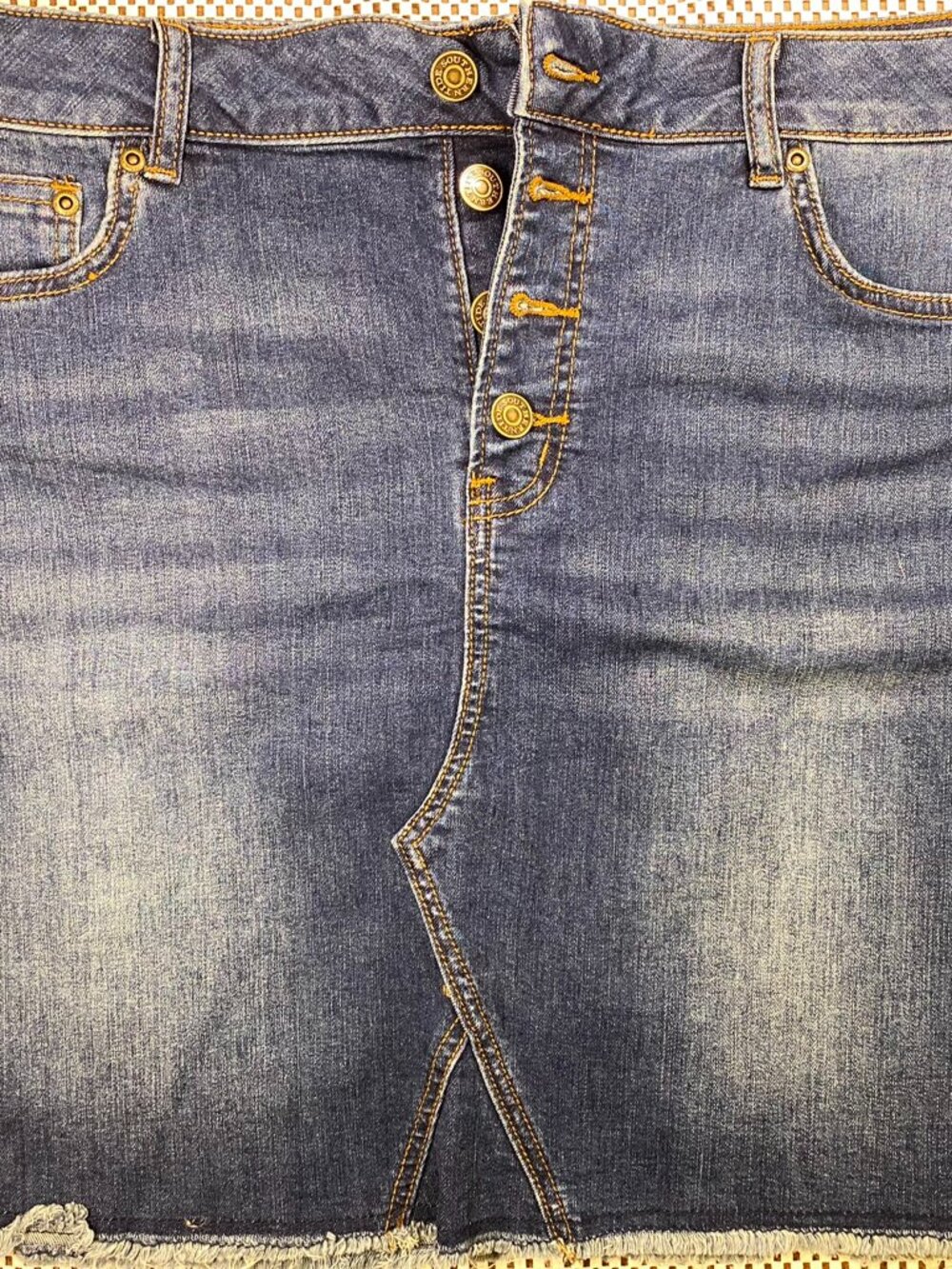 Southern Tide Womens Denim Skirt Size 31 Button Fly Frayed